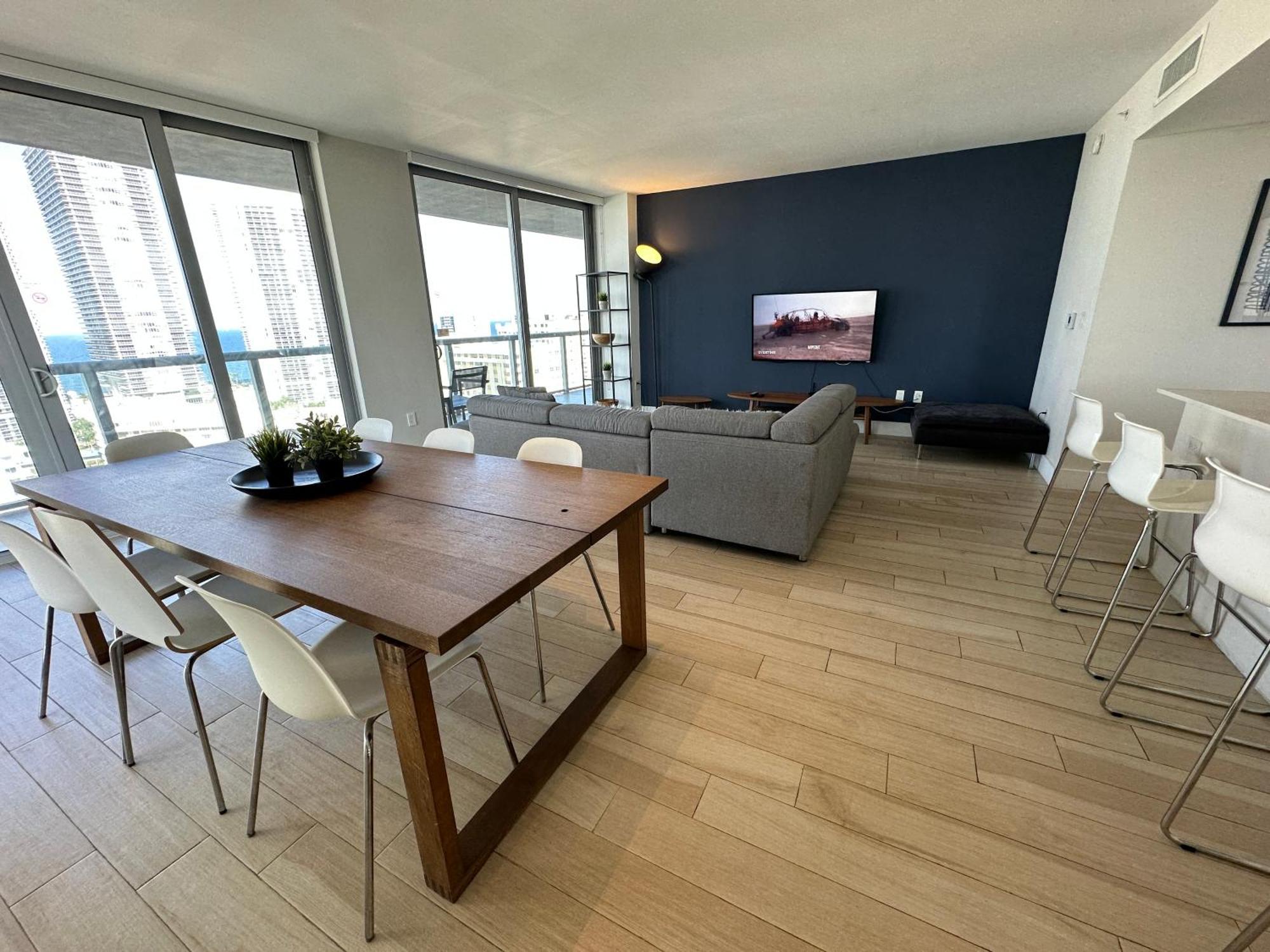 Mvr Apartments At Beachwalk Resort Hallandale Beach Kültér fotó
