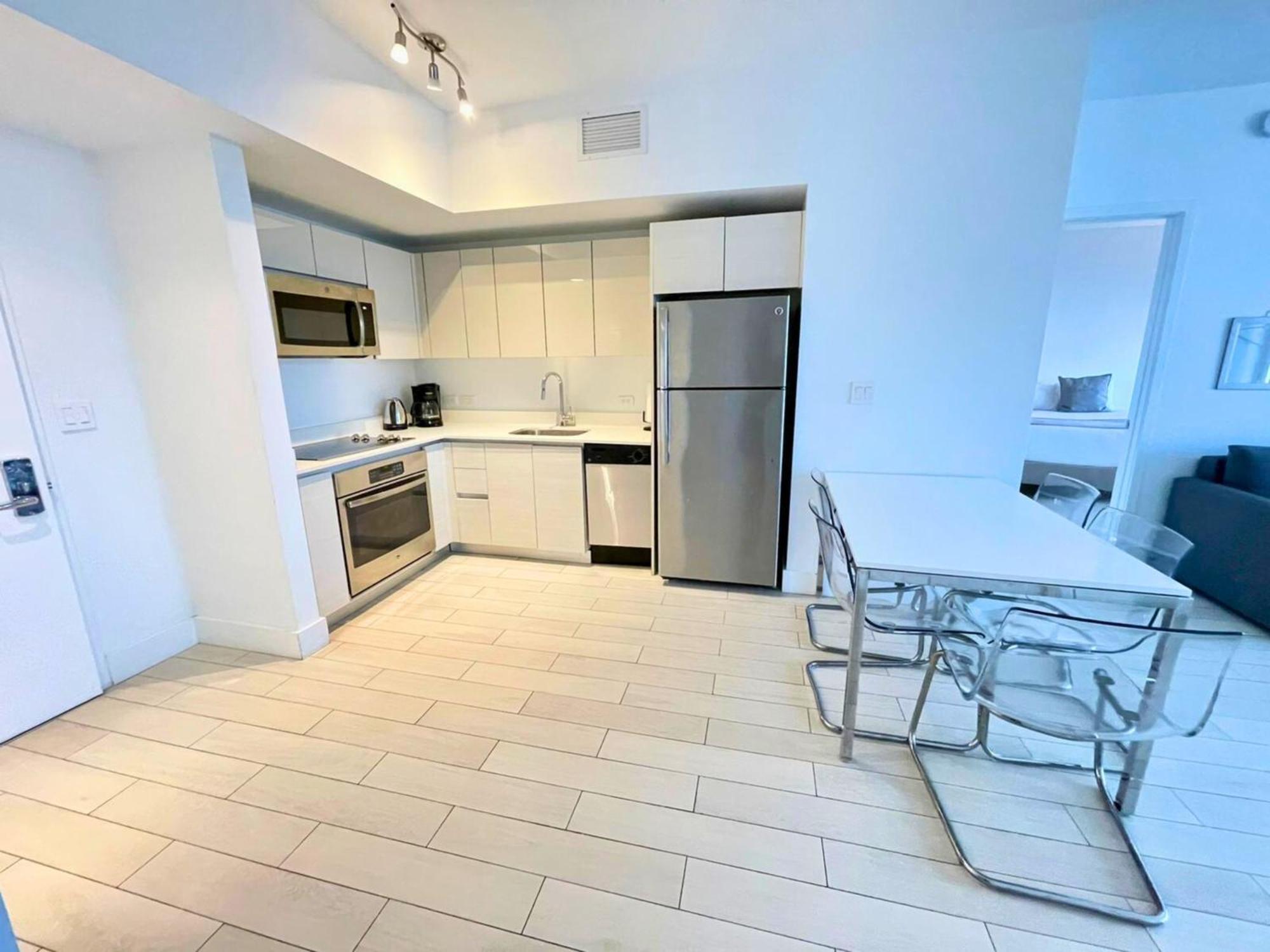 Mvr Apartments At Beachwalk Resort Hallandale Beach Kültér fotó