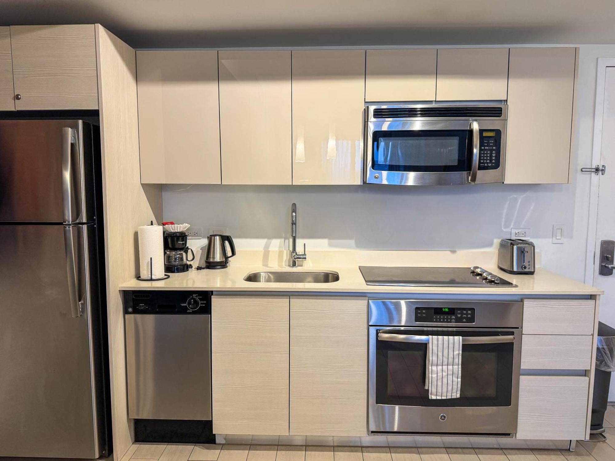 Mvr Apartments At Beachwalk Resort Hallandale Beach Kültér fotó